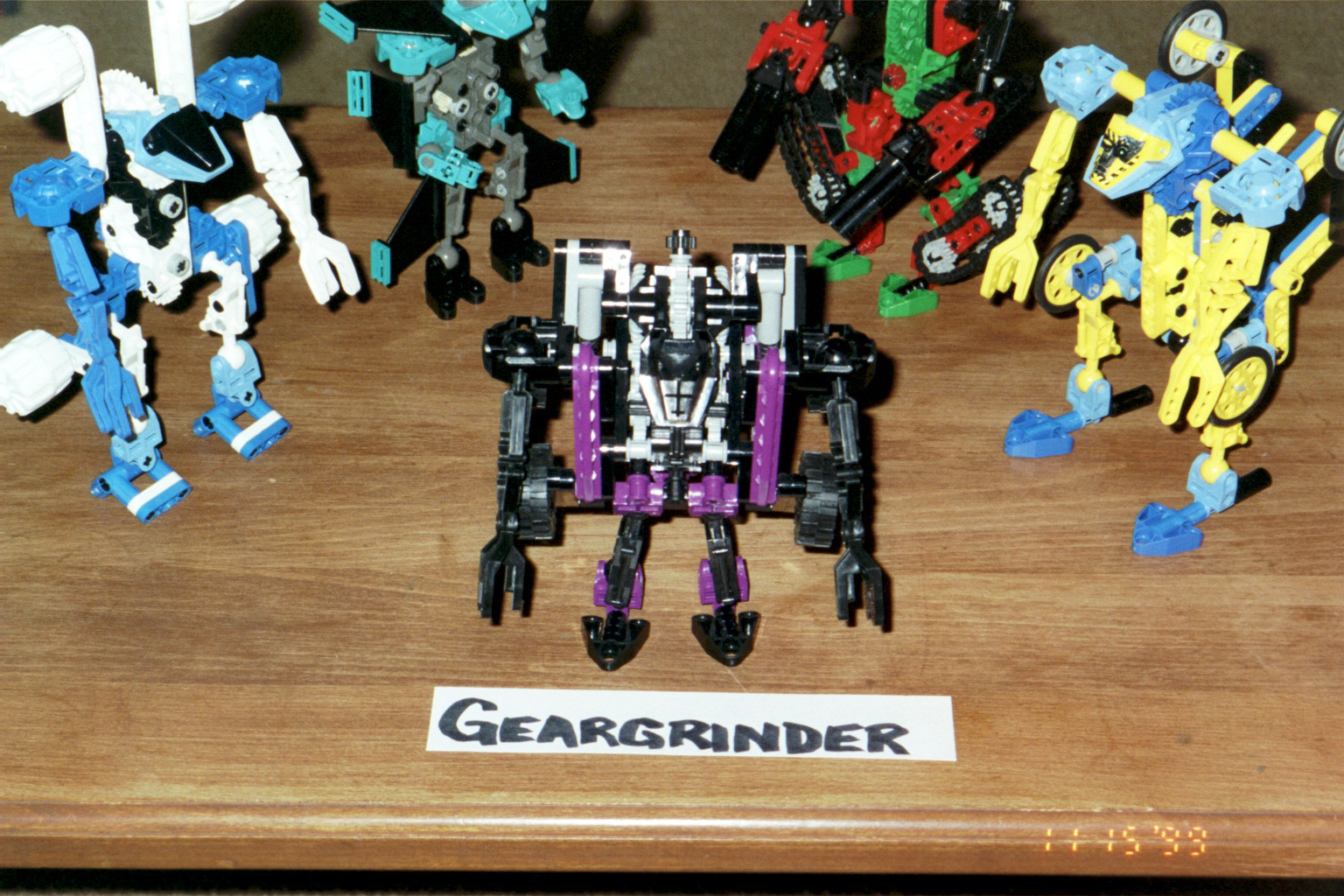 throwmaster_geargrinder_robot_mode.jpg