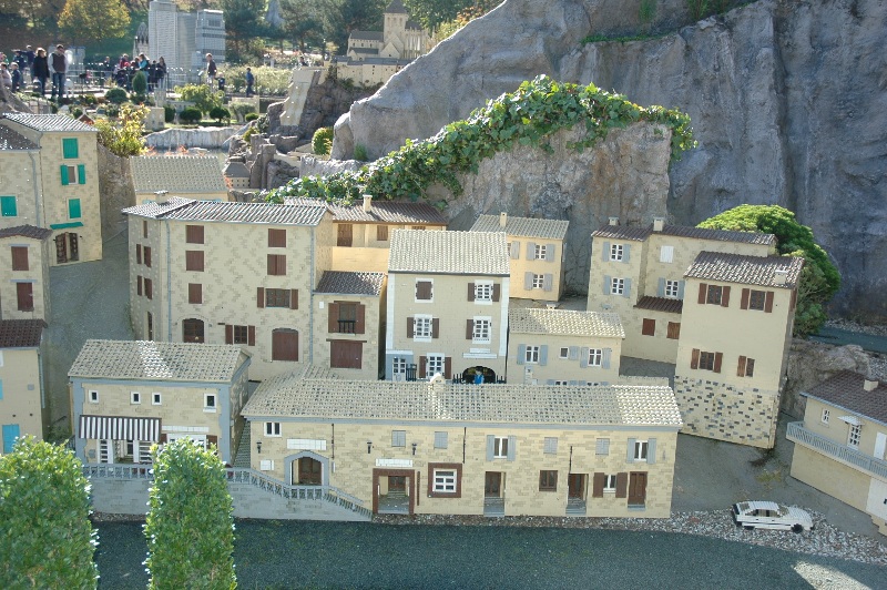 169.jpg