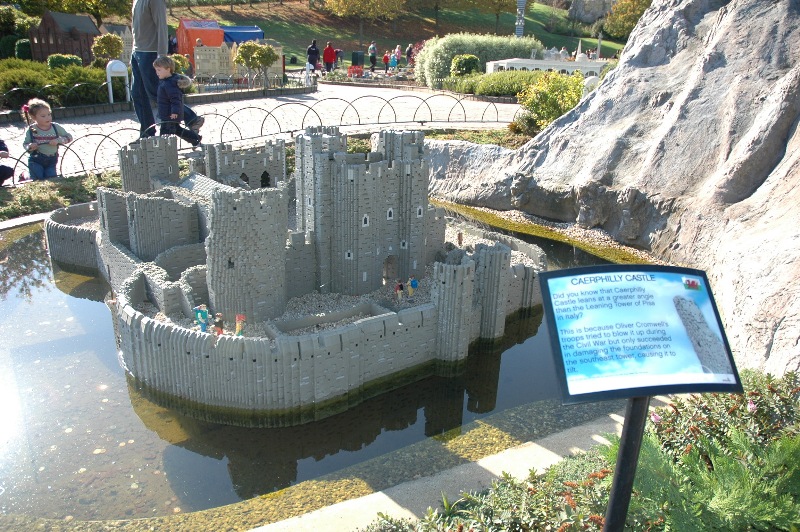 221.jpg