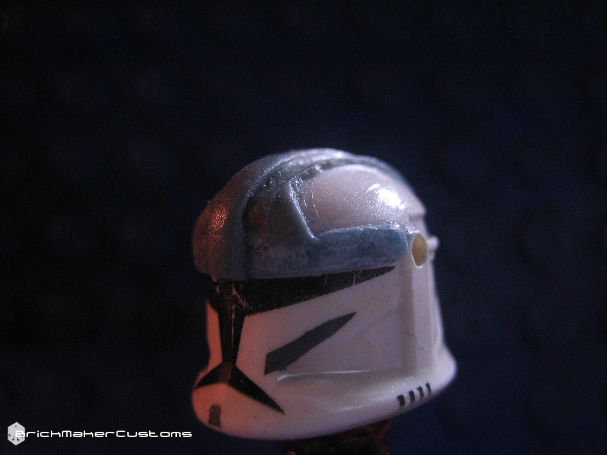 newhelmet2.jpg