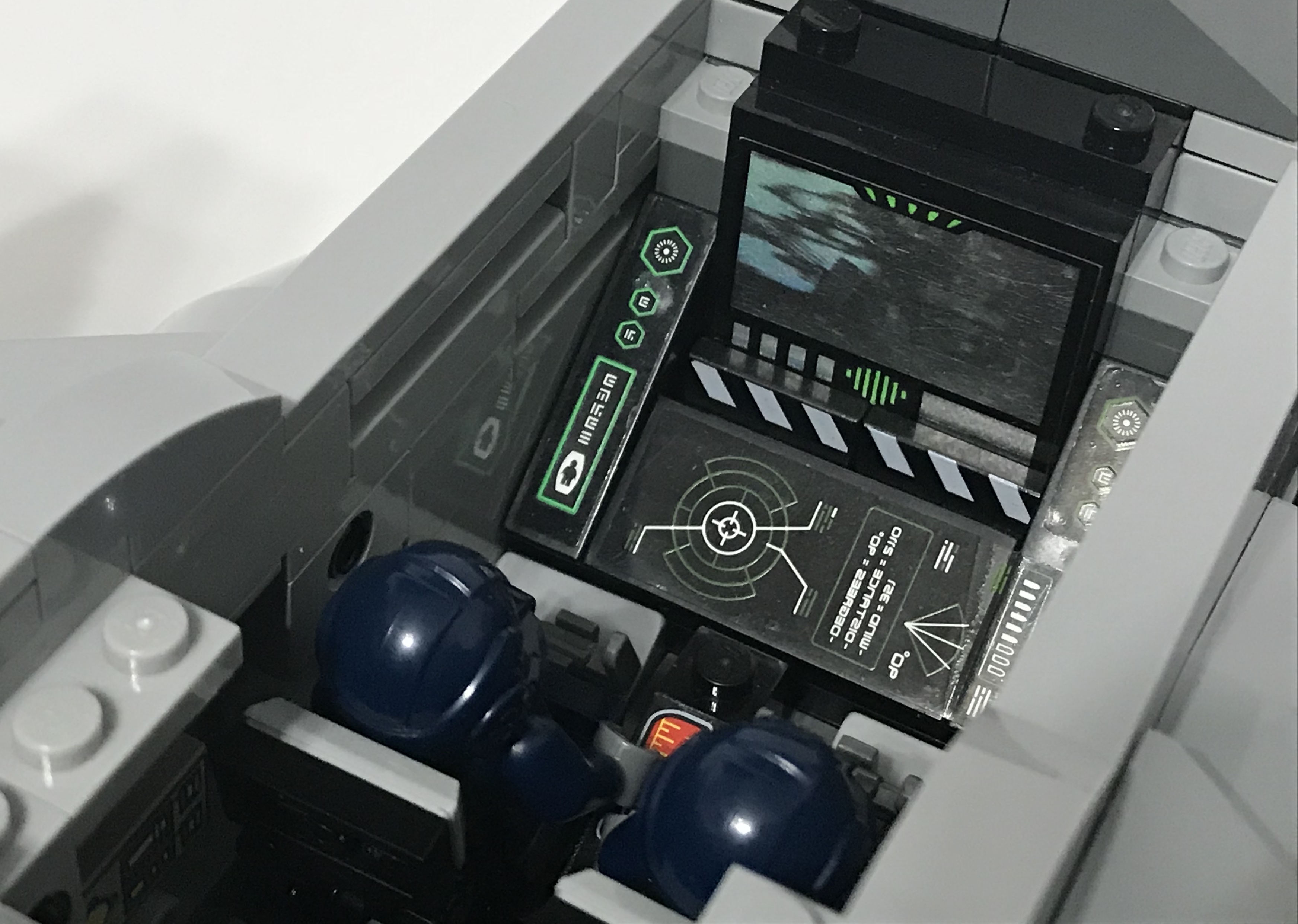 cockpit_01.jpg