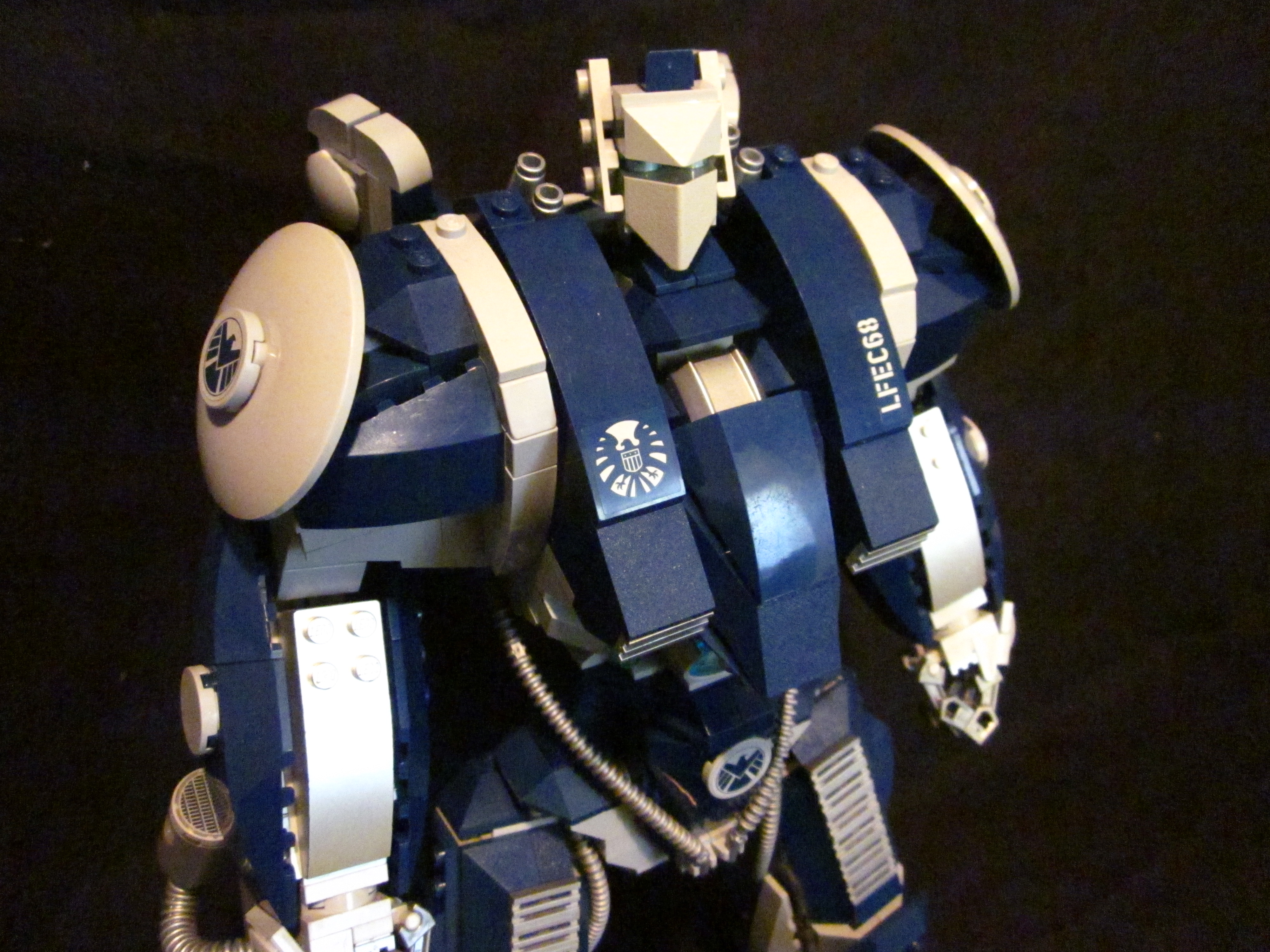 shield_03.jpg