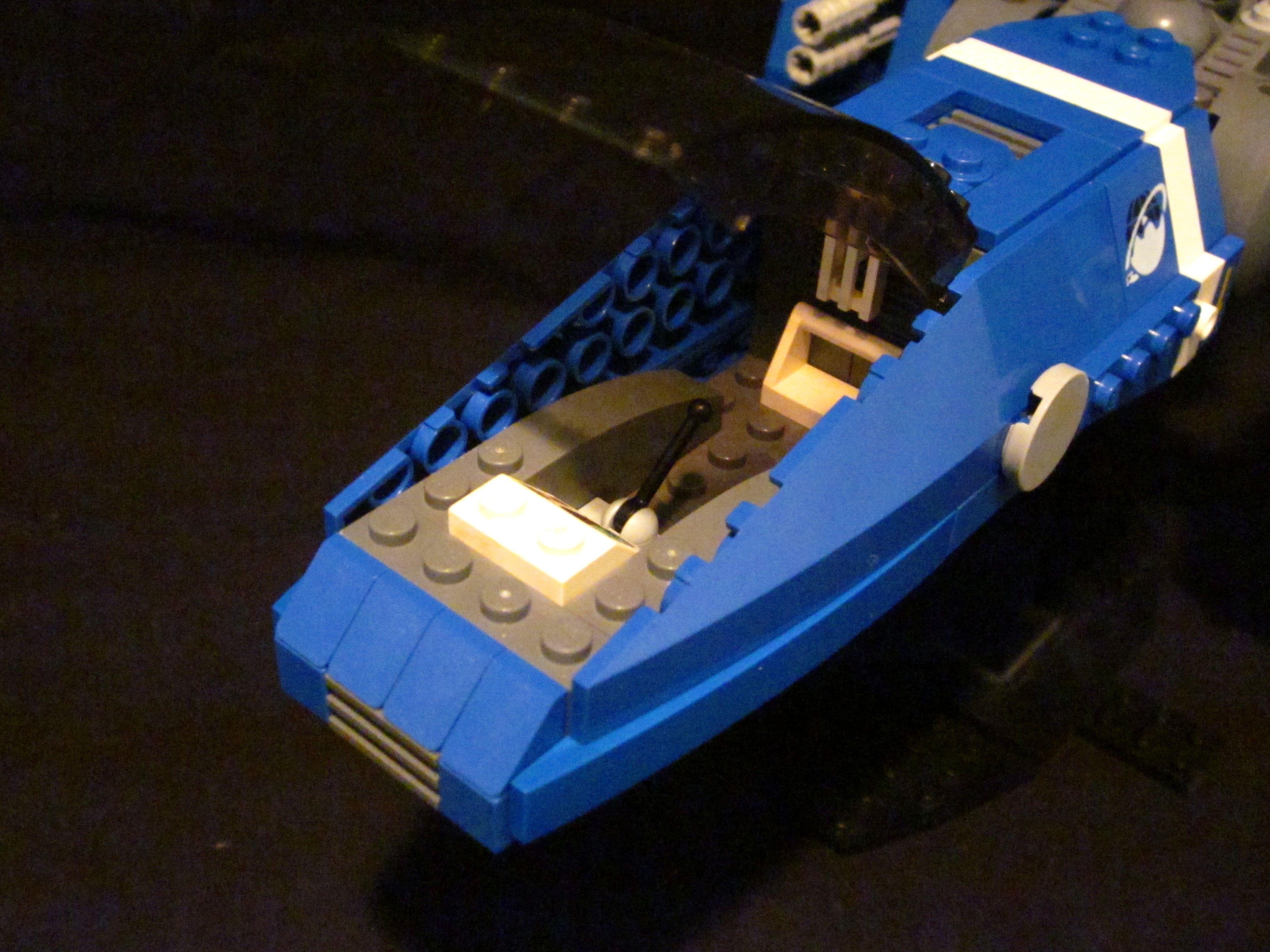 blue_04.jpg