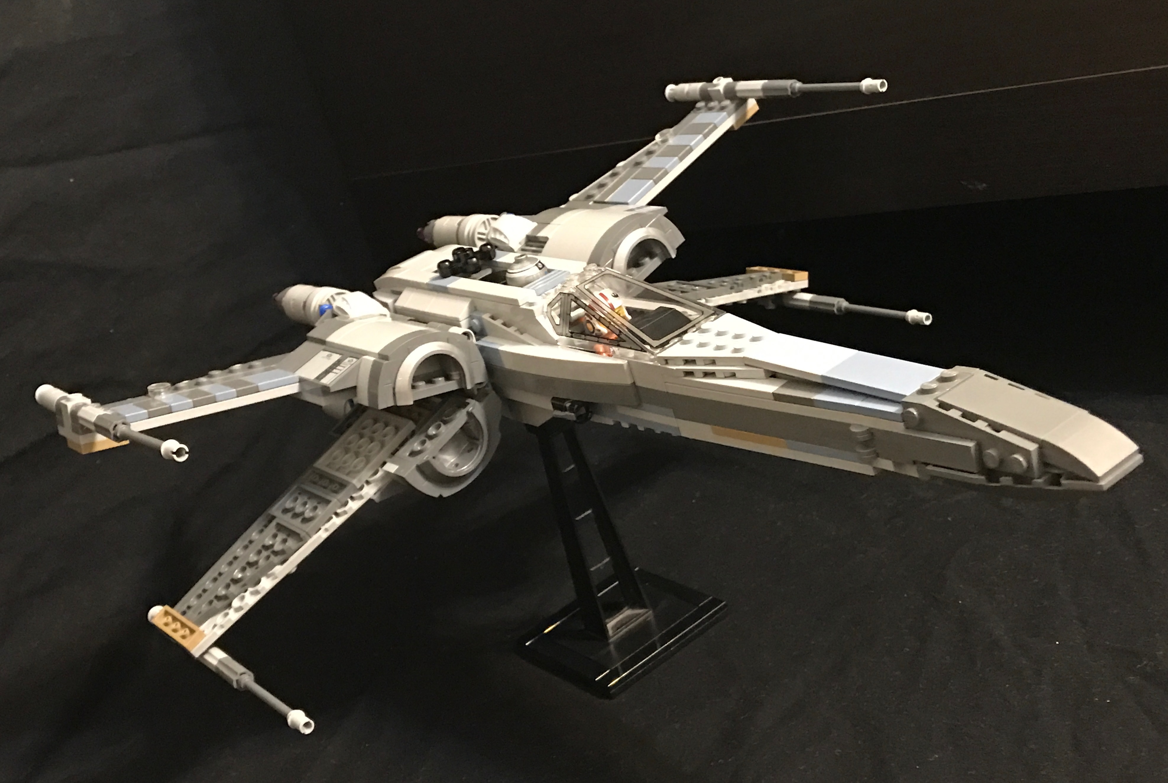 grey_01.jpg
