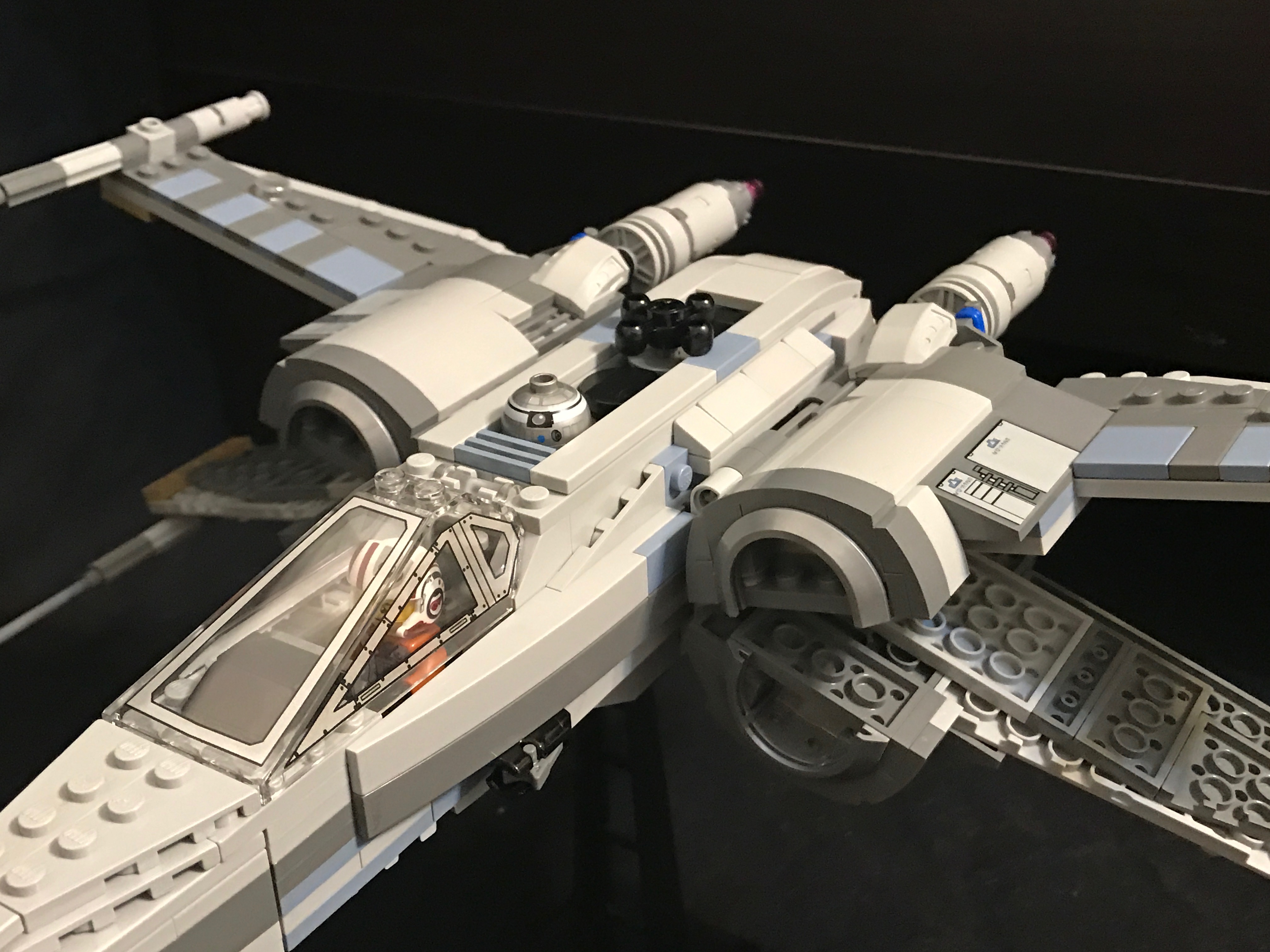 grey_05.jpg