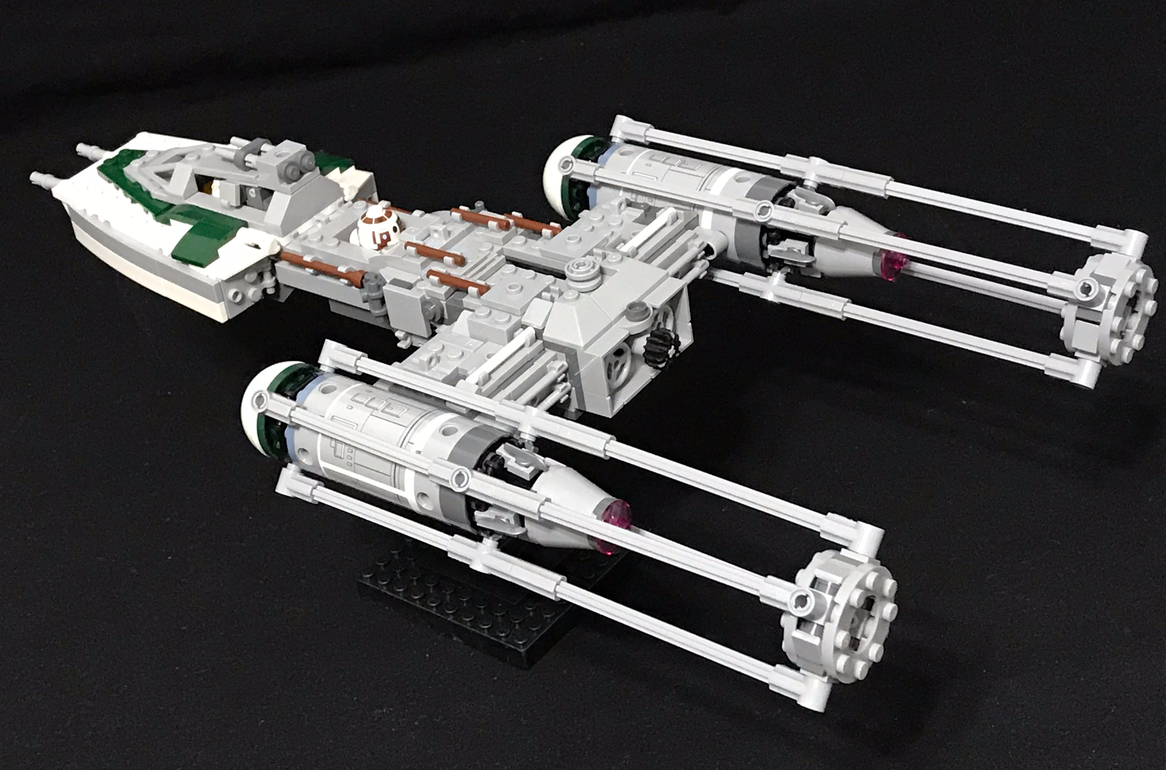 ywing_09.jpg