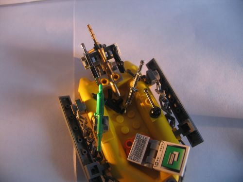 survival_boat_pic_04.jpg