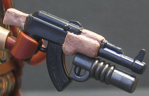 ak_grenadier_pic_02.jpg