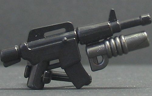 m4a1_grenadier_pic_03.jpg