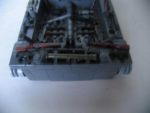 guns_on_amtrack_07.jpg