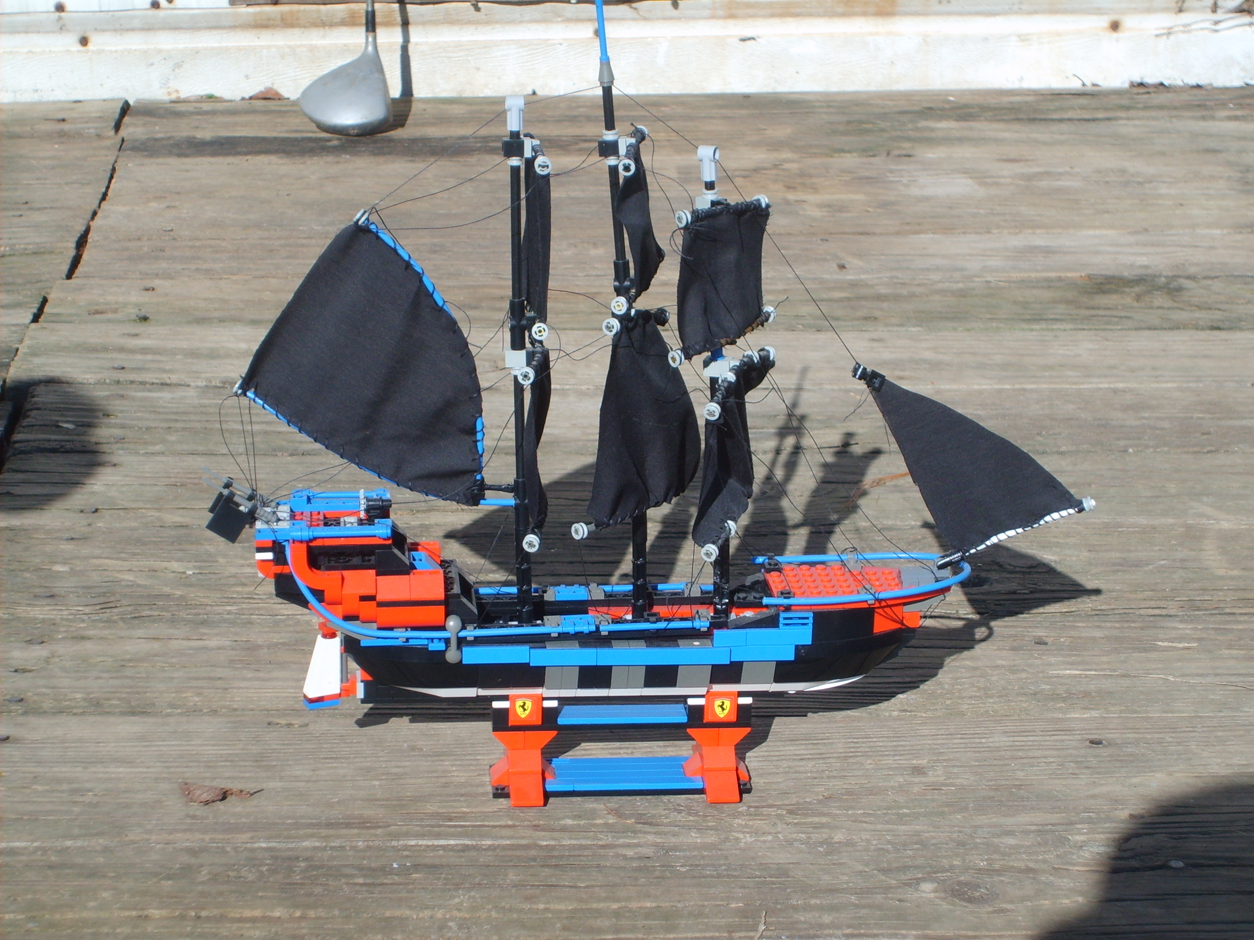 lego_pirate_ship_002.jpg