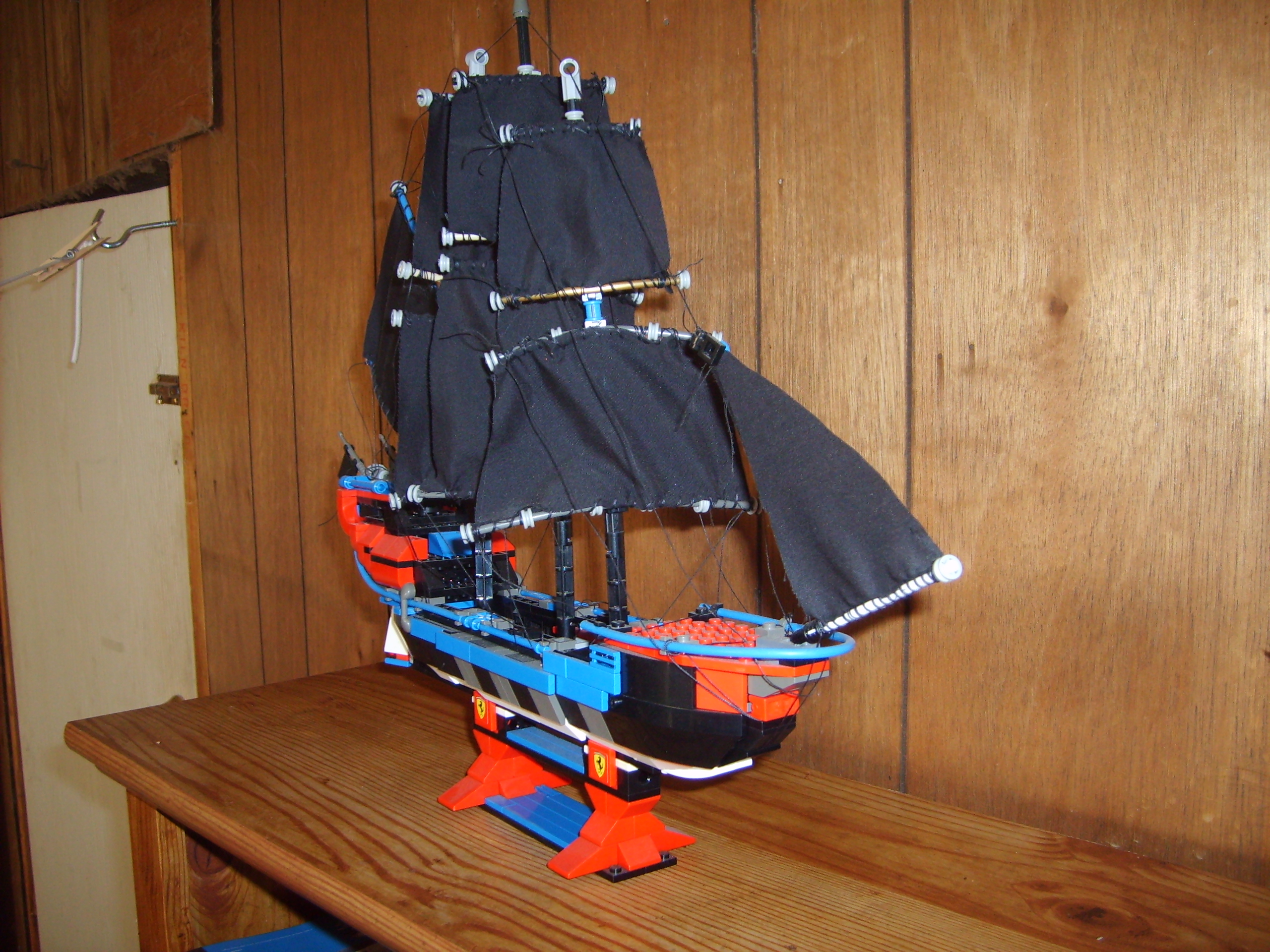 lego_pirate_ship_011.jpg