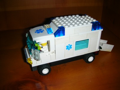 ambulance_left2.jpg