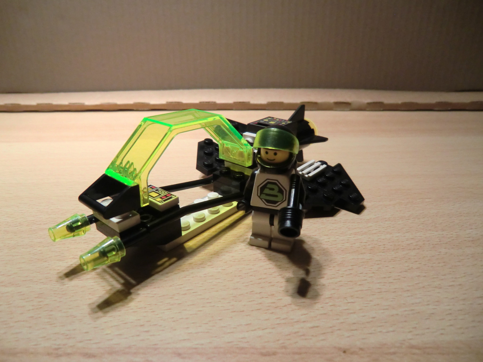6832-1.jpg