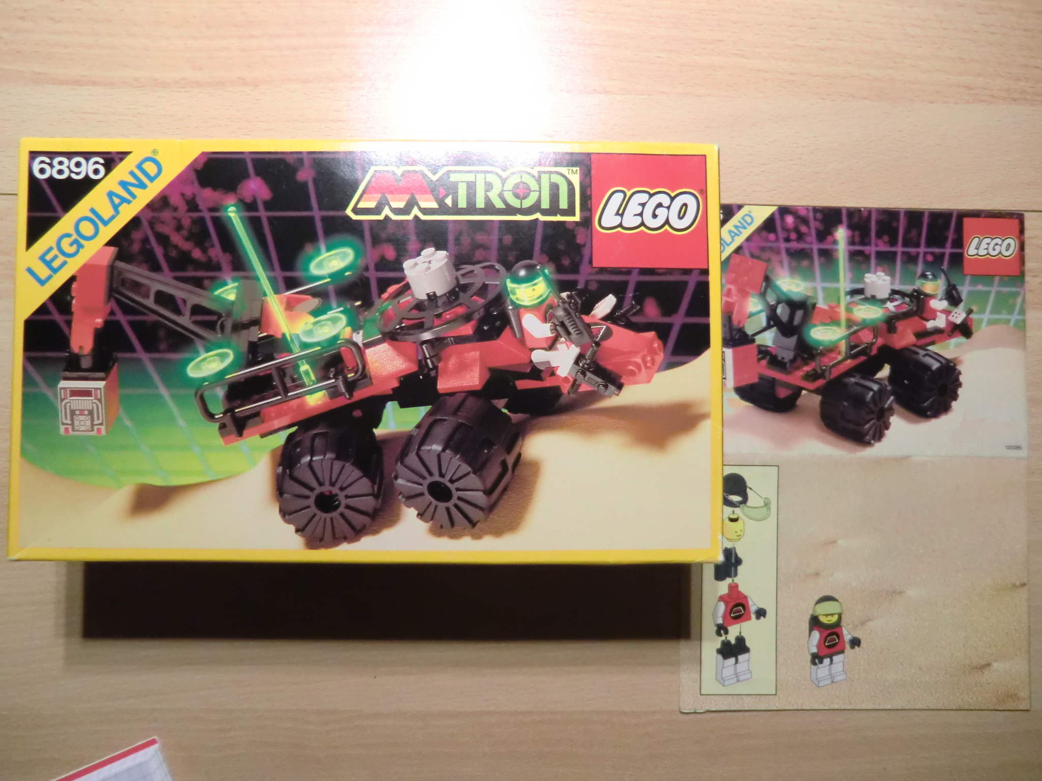 6896-2.jpg