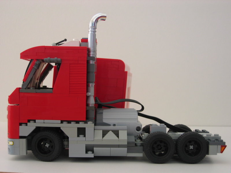 lego_rc_truck_11.jpg