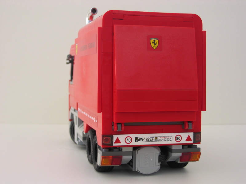 lego_rc_truck_9.jpg
