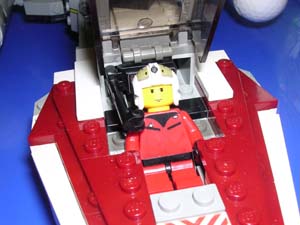 y-wingcockpit.jpg