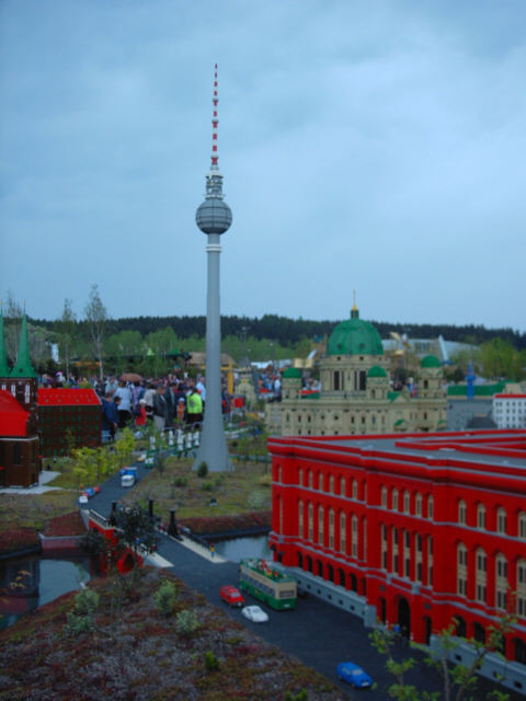 107_berlin_fernsehturm.jpg