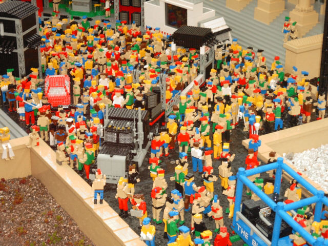 121_berlin_love_parade.jpg