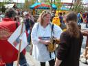 023_treffen_mit_borcherts_vor_dem_shop.jpg