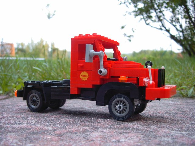 20_tanksattelzug_zugmaschine.jpg