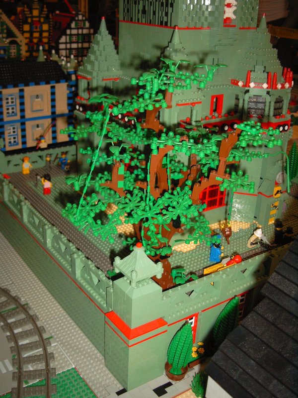 03_grunewaldturm_baum_thekla_huempfch.jpg