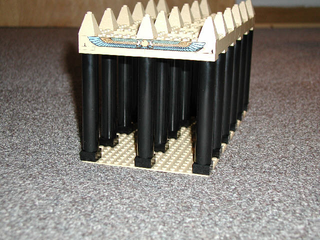 lego_saeulensaal1.jpg