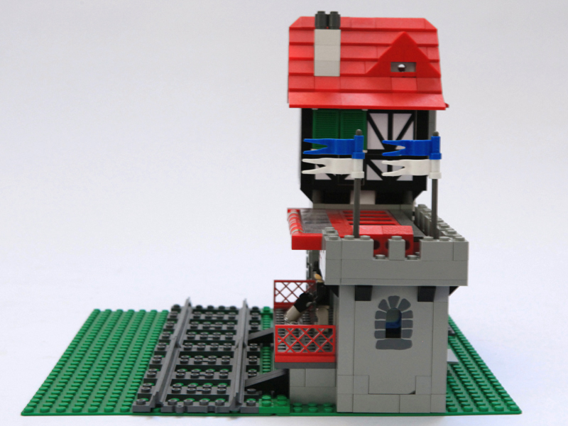 castle_station_008.jpg