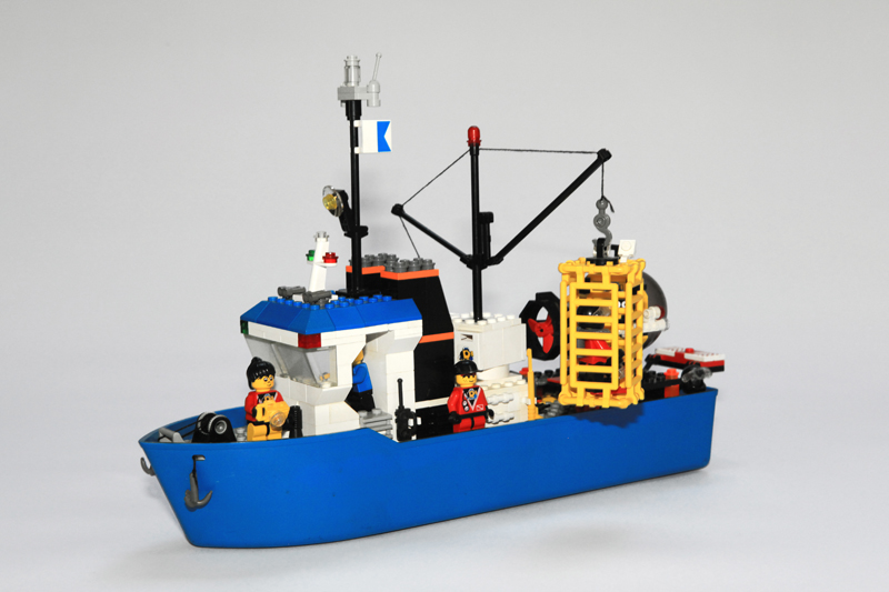 oceanographic_ship_002.jpg