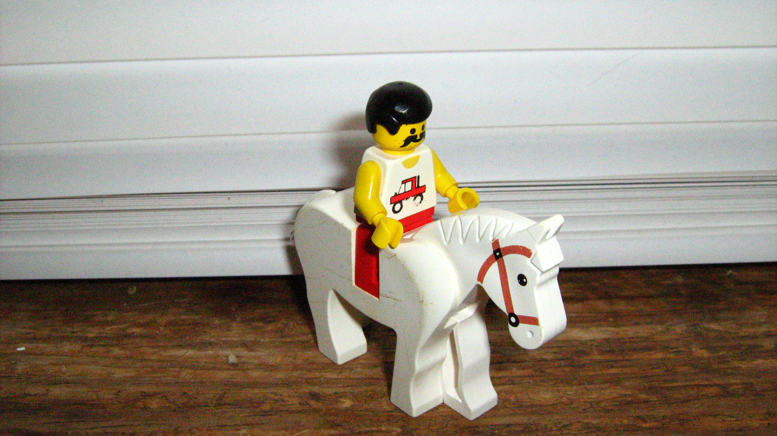 freddie_astride_a_white_steed.jpg