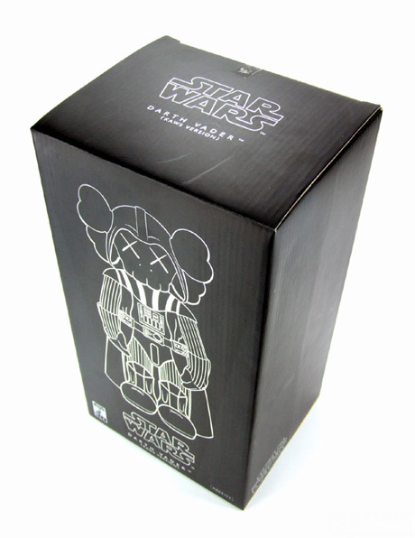 kaws-darth-vader-companion-4.jpg