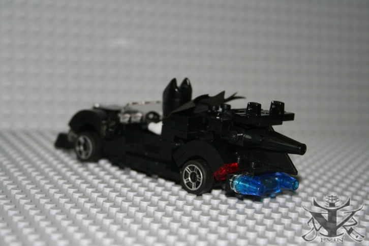 batmobile003.jpg