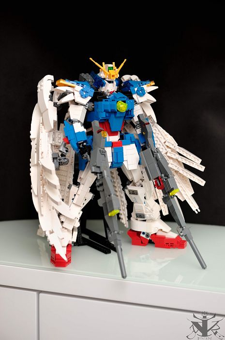 fvin_winggundamzero5.jpg