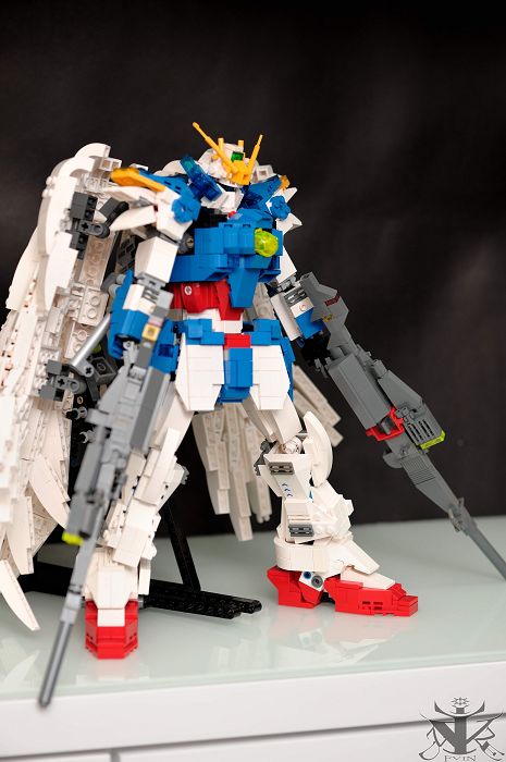 fvin_winggundamzero6.jpg