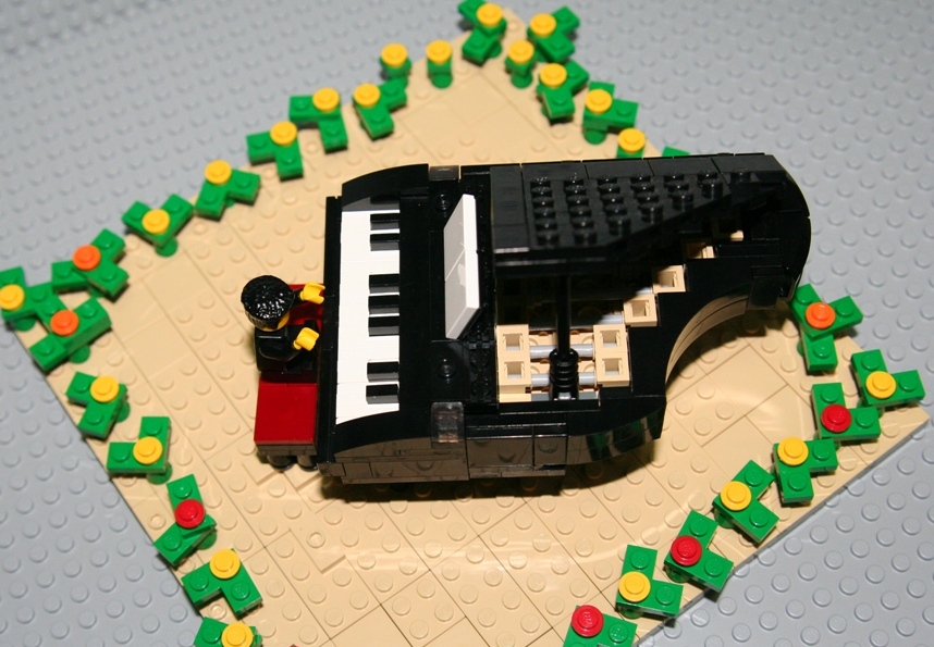 fvin_piano.jpg