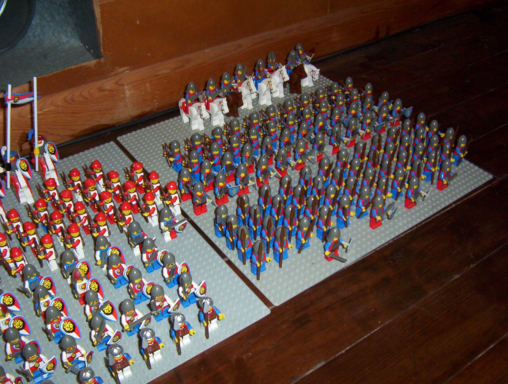 troops_001.jpg