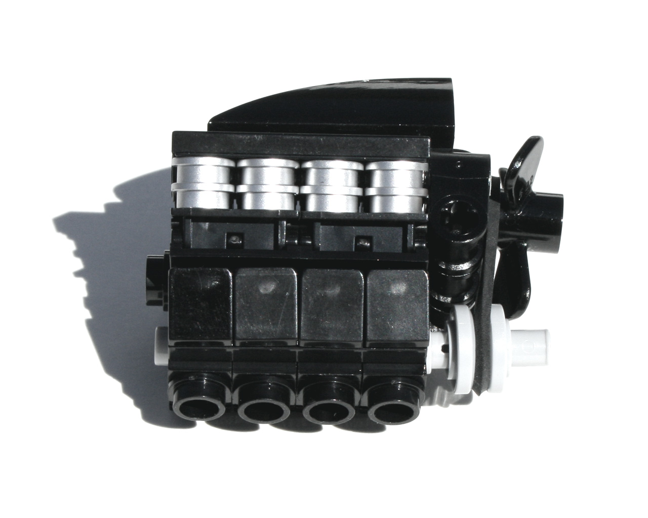 30s_coupe_engine_05.jpg