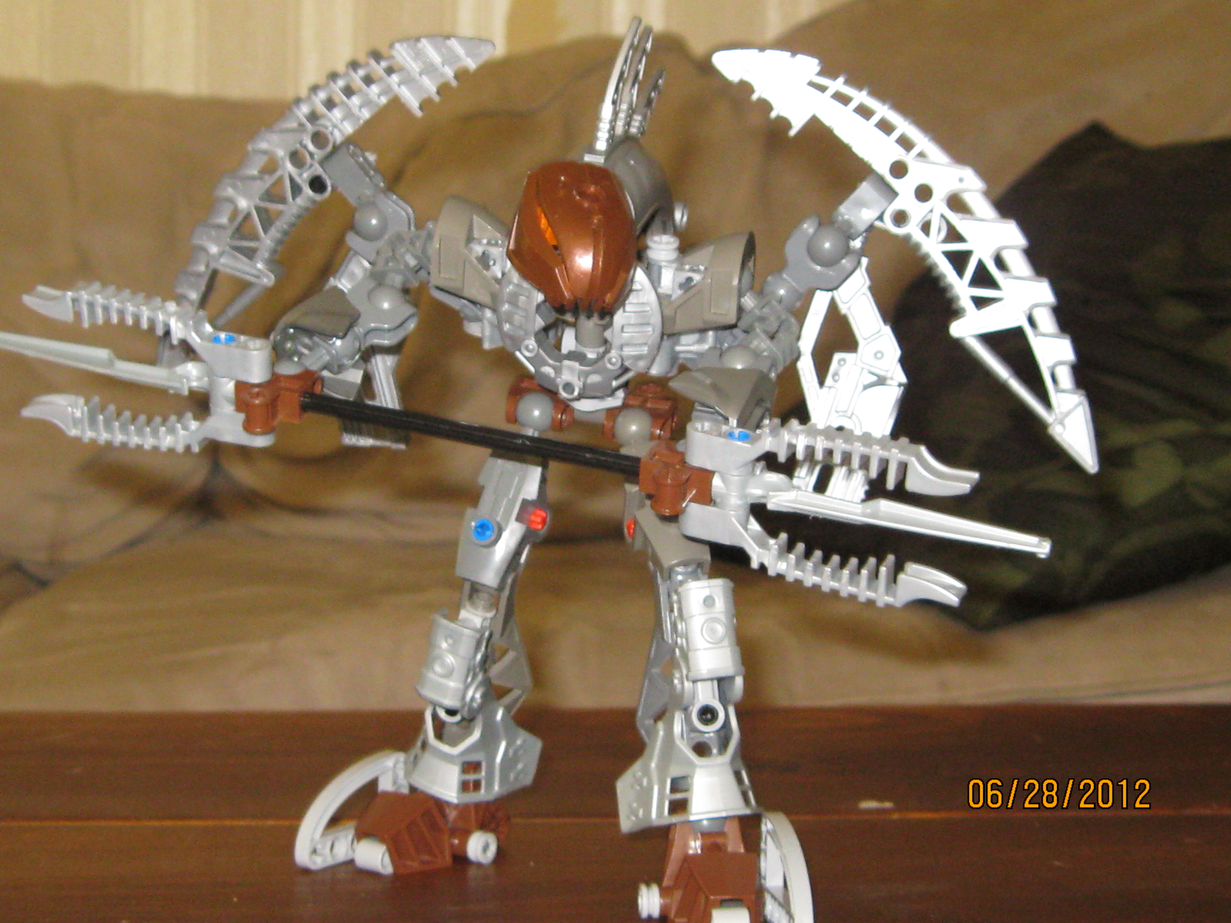 panrahk_nuva_001.jpg