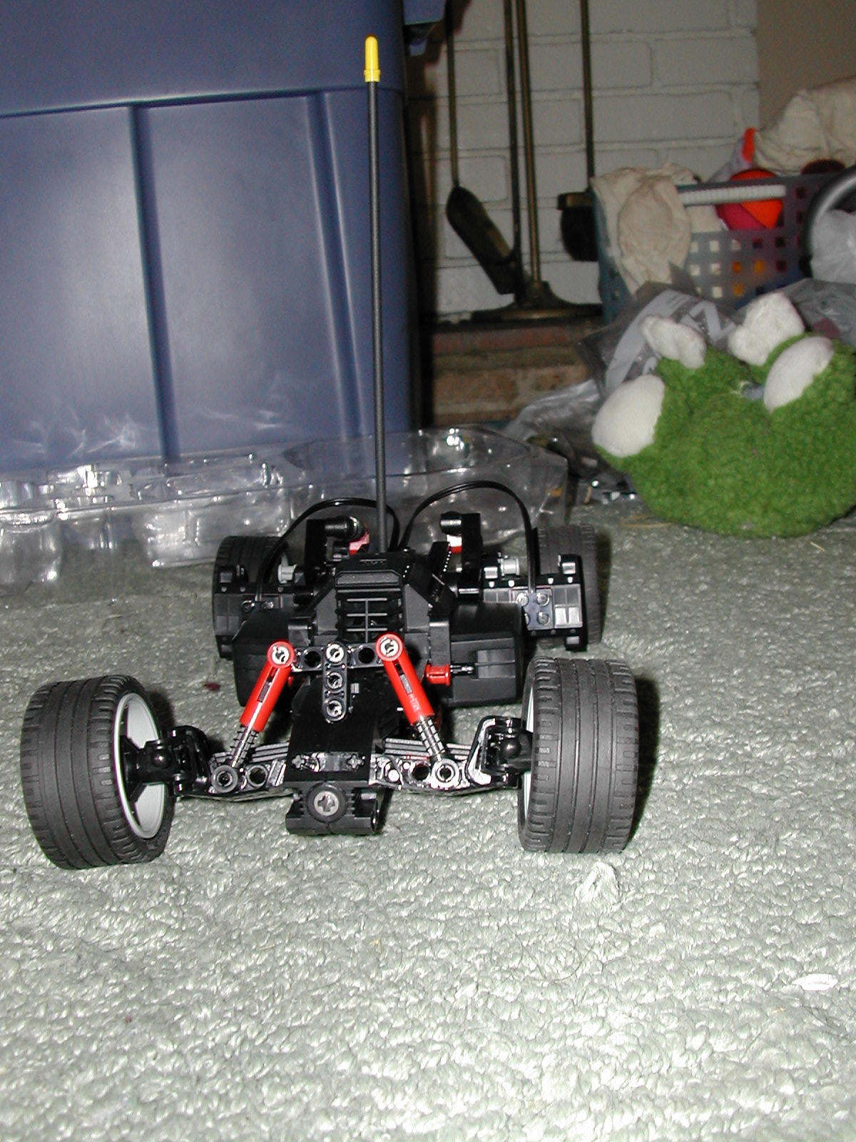 chassis-front.jpg