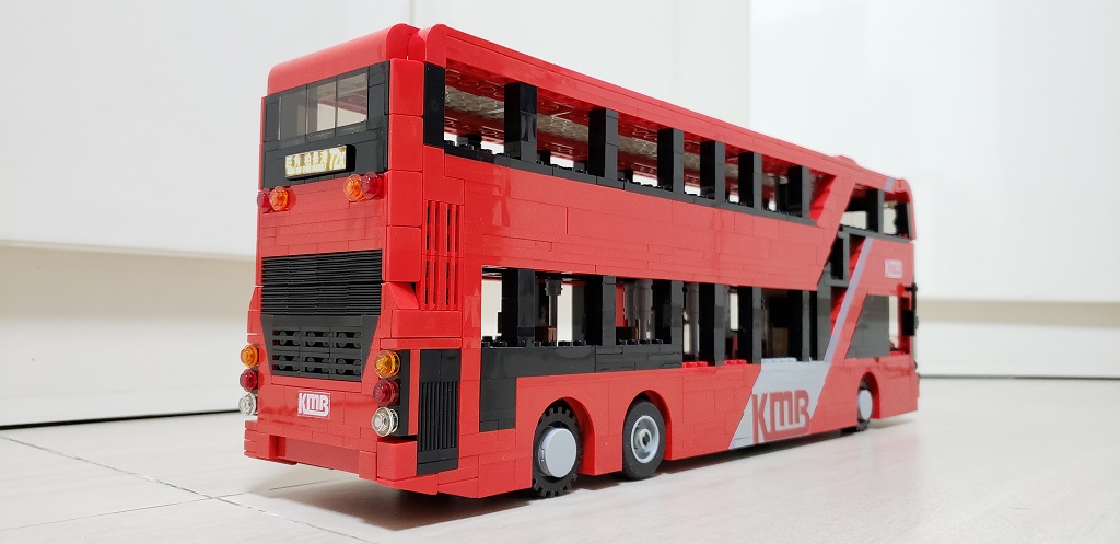 e500mmcfaceliftkmbe6_3s.jpg