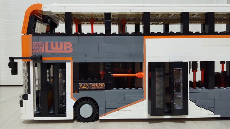 e500mmcfaceliftlwbv2_door_2s.jpg