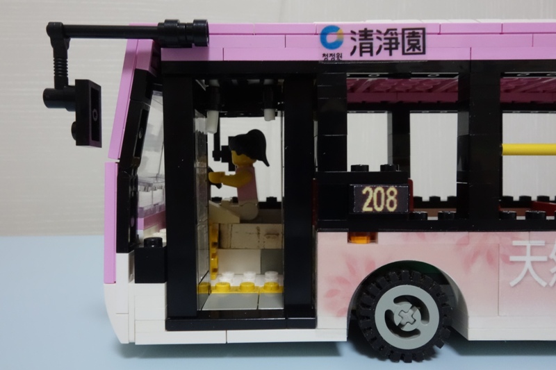 enviro200_door_3s.jpg