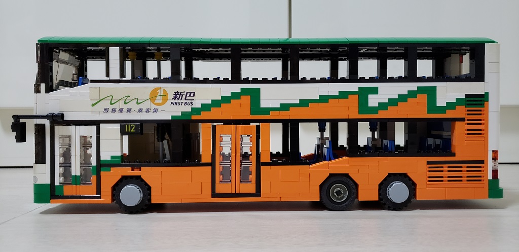 neoplan_lefts.jpg