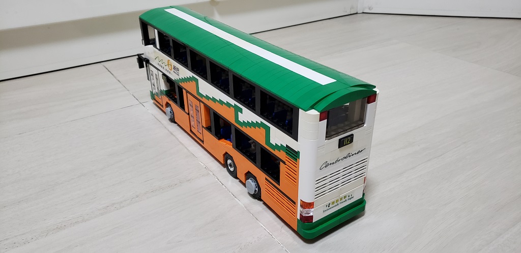 neoplan_top_2s.jpg