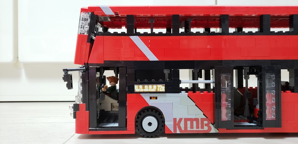 volvo_b8l_g3_door_3s.jpg