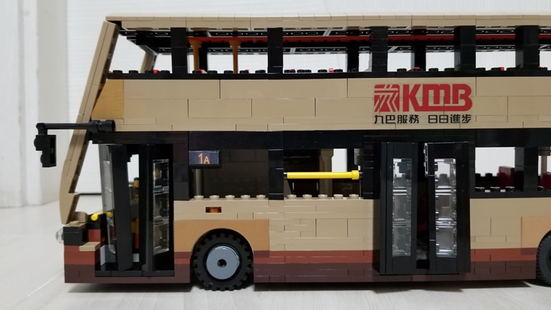 volvo_b8l_door_2s.jpg