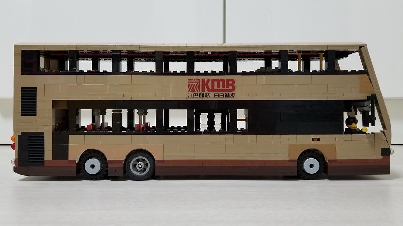 volvo_b8l_rights.jpg