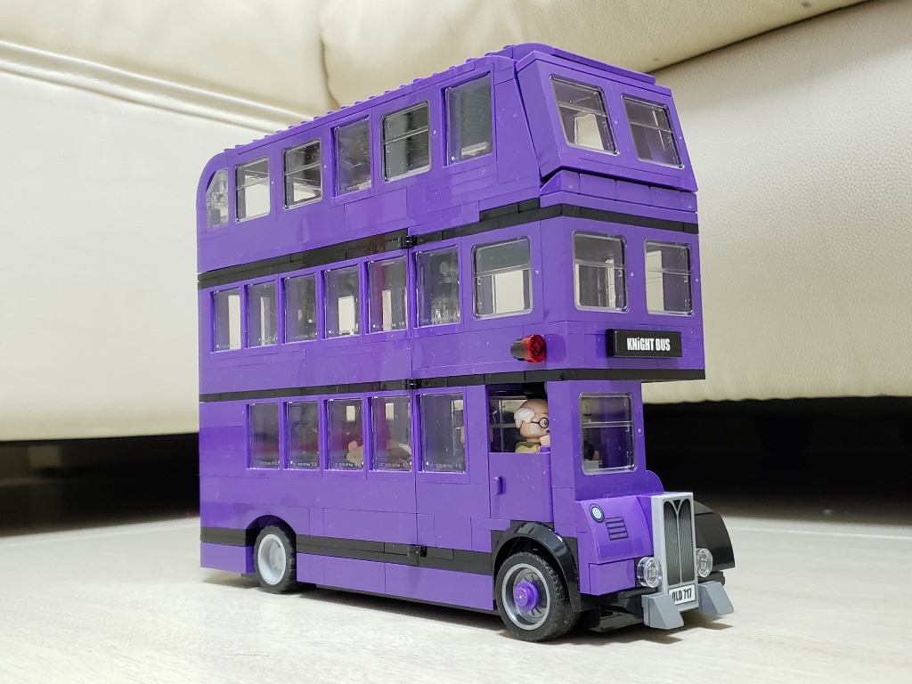 knight_bus_02s.jpg
