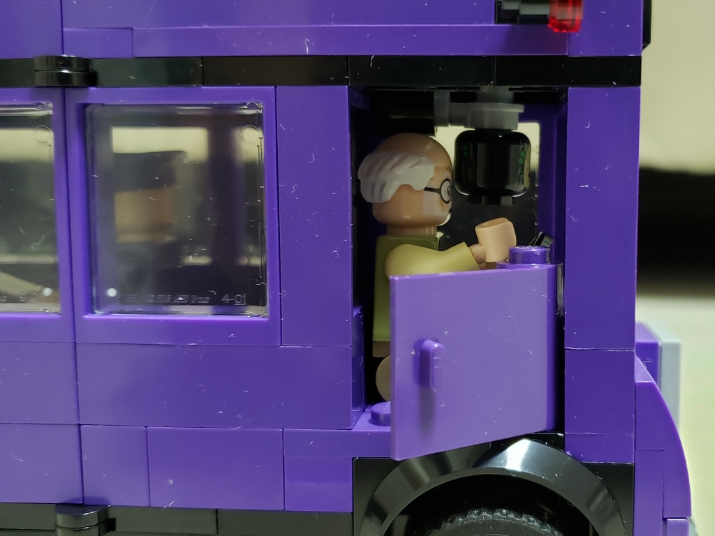 knight_bus_driver_cabin_01s.jpg